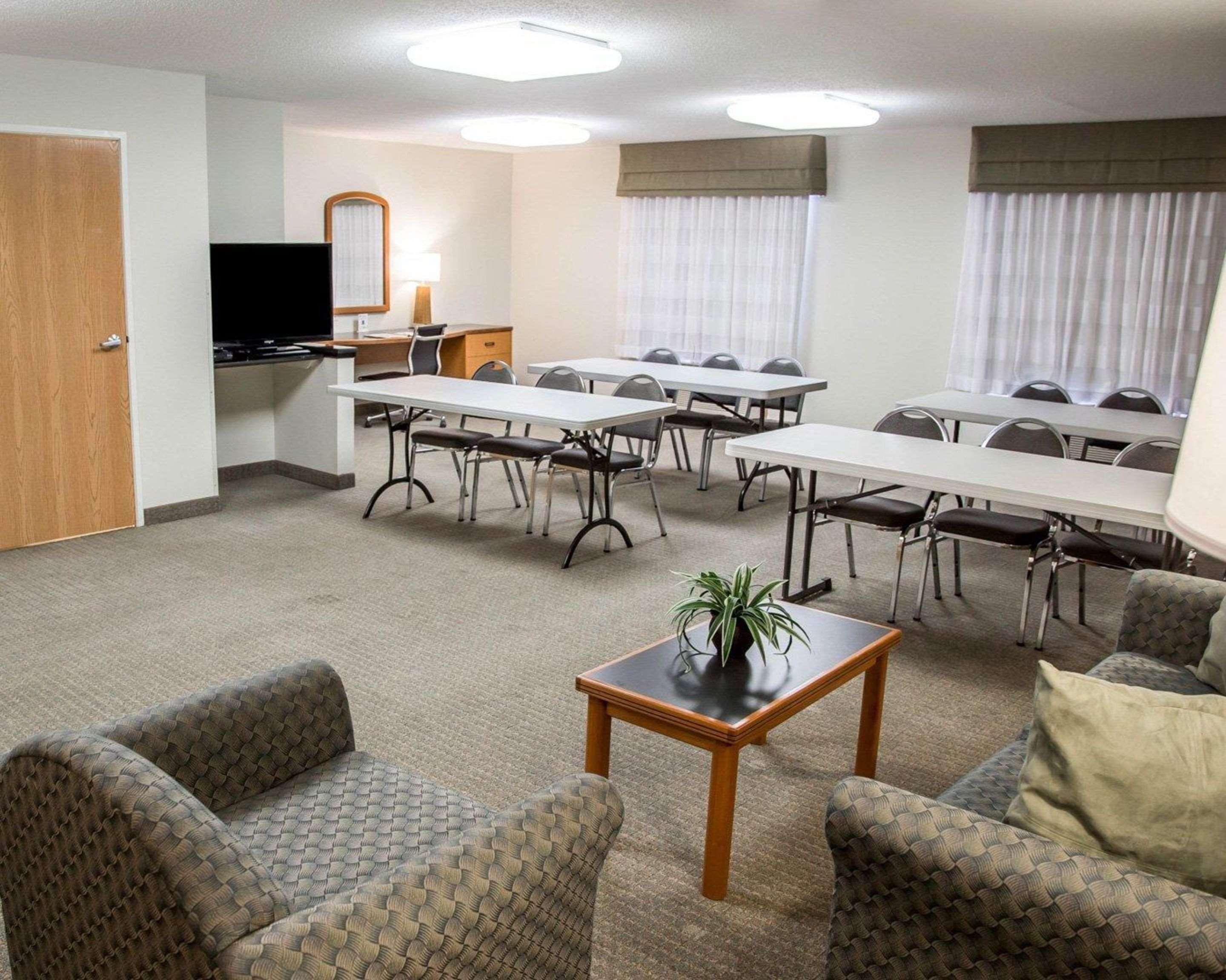 Sleep Inn & Suites Davenport - Quad Cities Extérieur photo