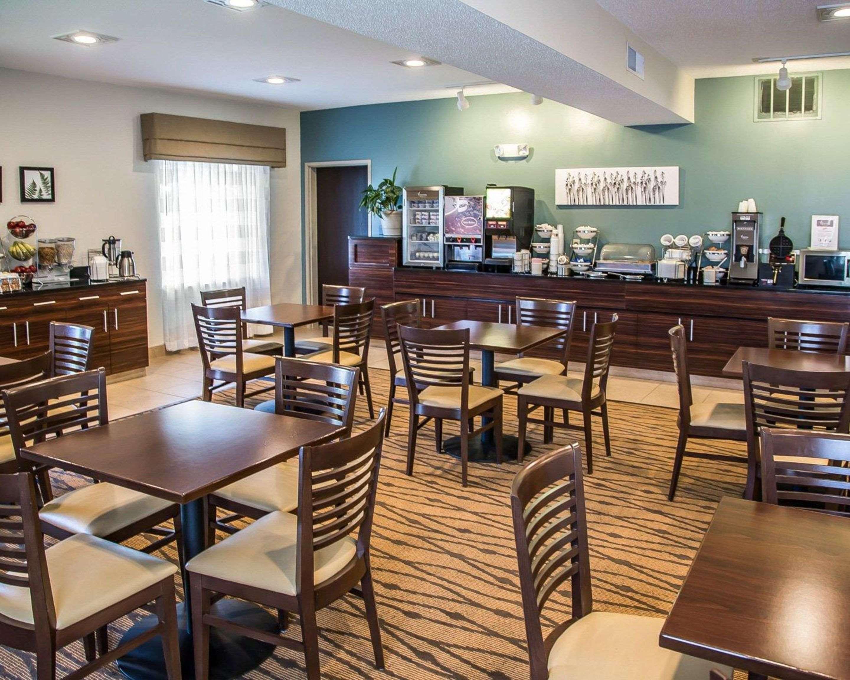 Sleep Inn & Suites Davenport - Quad Cities Extérieur photo